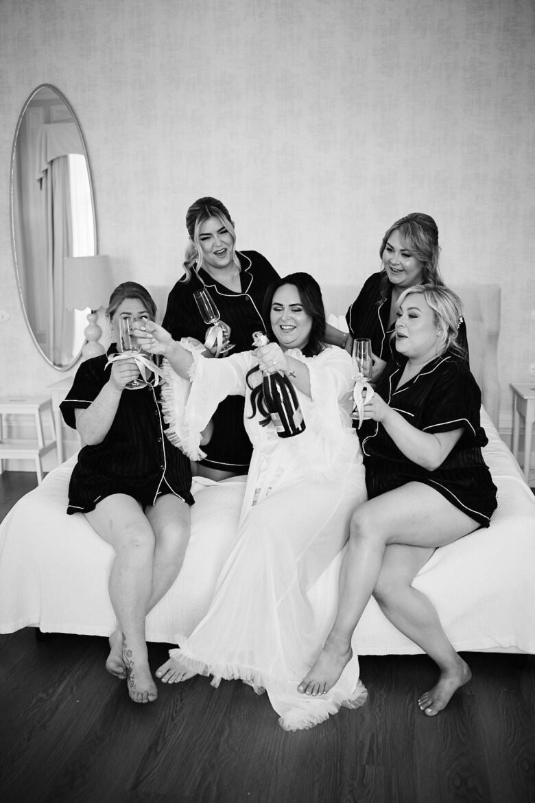 Bridal party having a drink in Solar do Paco